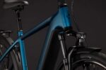 Cube Touring Hybrid Pro 800 electricblue´n´prizm 2027 – Image 6