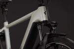 Cube Kathmandu Hybrid Deluxe EXC 800 glintsand'n'black 2027 – Image 6
