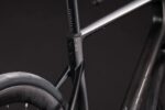 Cube Attain C:62 Race carbon'n'coalchrome 2027 – Image 3