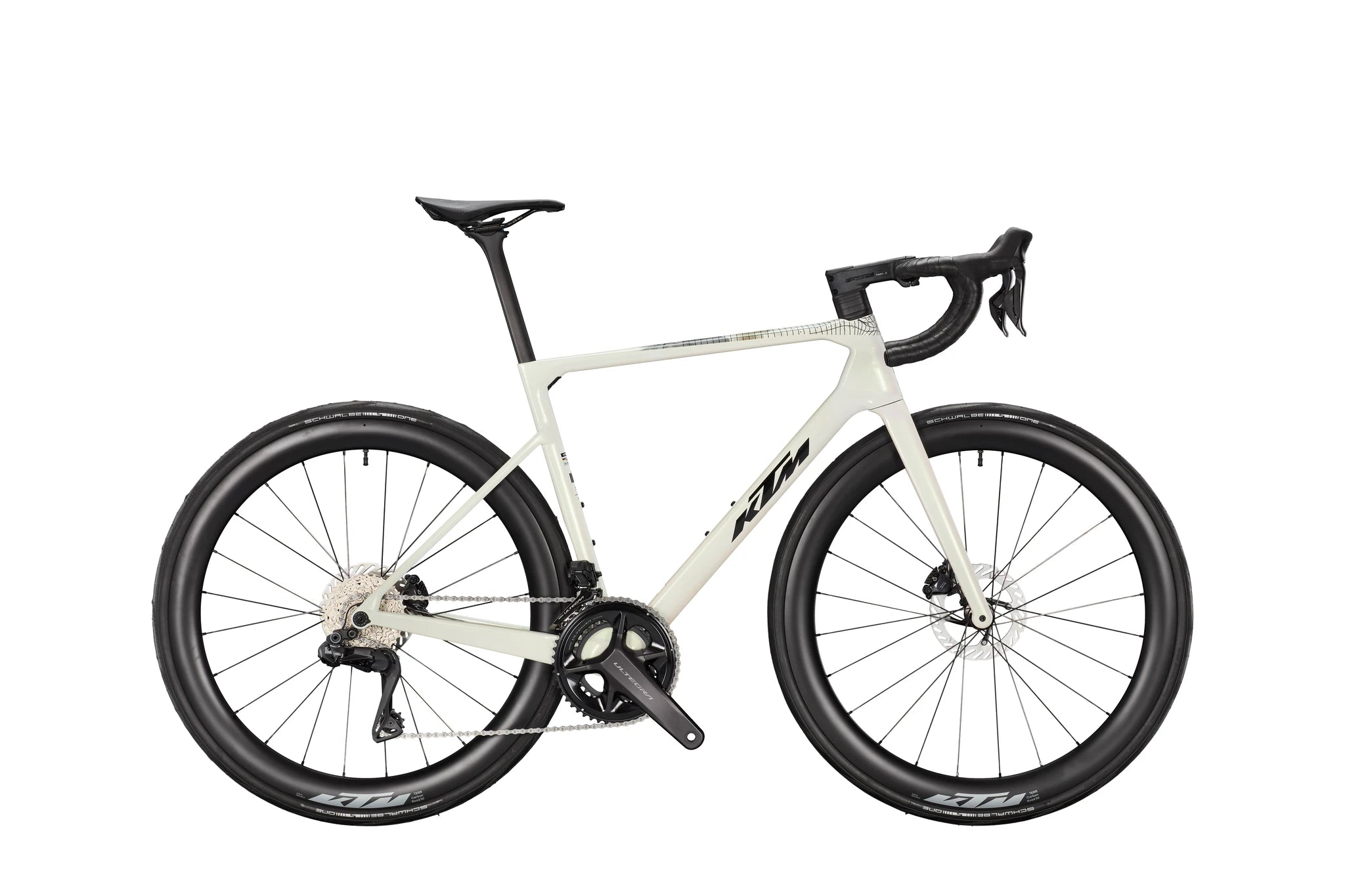 2270442215_REVELATOR_ALTO_MASTER_M_55__OPAL-WHITE__BLACK_3000.jpg KTM Revelator Alto Master Di2 OPAL WHITE 2027 – Image 1