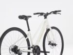 Trek FX 1 Mid Gen 4 Era White 2027 – Image 2