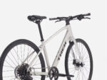 Trek FX 3 Gen 4 Lunar Silver 2027 – Image 2