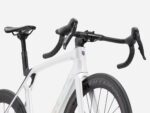 Trek Madone SL 6 AXS Gen 8 Crystal White/Smoke 2026 – Image 5