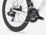 Trek Madone SL 6 AXS Gen 8 Crystal White/Smoke 2026 – Image 6