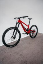 Nukeproof Giga Carbon Pro T-GX rood – Image 3
