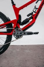 Nukeproof Giga Carbon Pro T-GX rood – Image 4