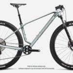 Orbea Alma H20 Frozen Concrete - Titanium (Glanzend) 2027