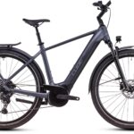 Cube Touring Hybrid Pro 625 grijs en chroom diamant