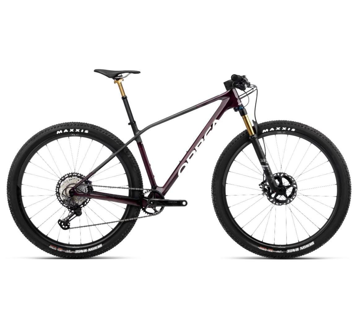 orbea-23-alma-m-team-wine-red-carbon-view-carbon-raw-2023-liquid-life-36763441135925-1.jpg Orbea ALMA M TEAM Wijnrood Carbon View - Carbon Raw – Image 1