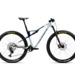 Orbea OIZ M30 Halo Silver-Blue Carbon View