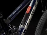 Trek Slash 9.7 Carbon Blue Smoke/Trek Black – Image 2
